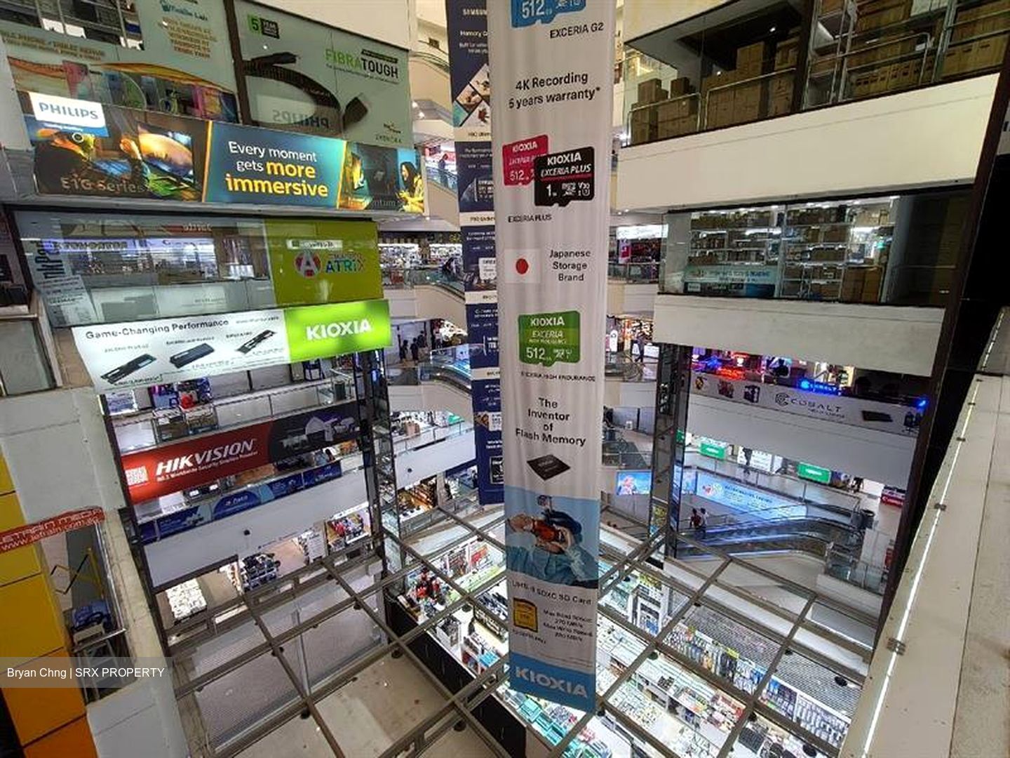 Sim Lim Square (D7), Shop House #467546801